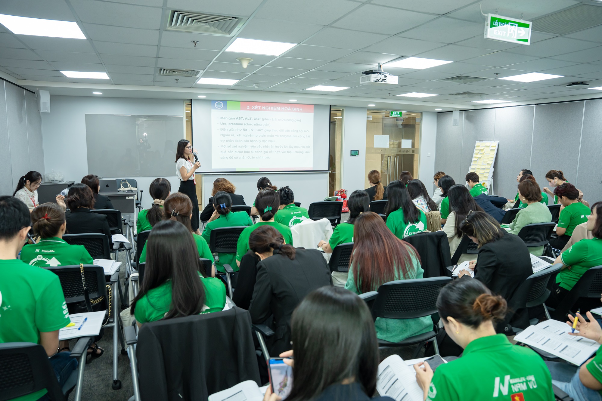 Hơn 1000 tư vấn viên Manulife được đào tạo kiến thức  thiết yếu về sức khỏe cộng đồng
